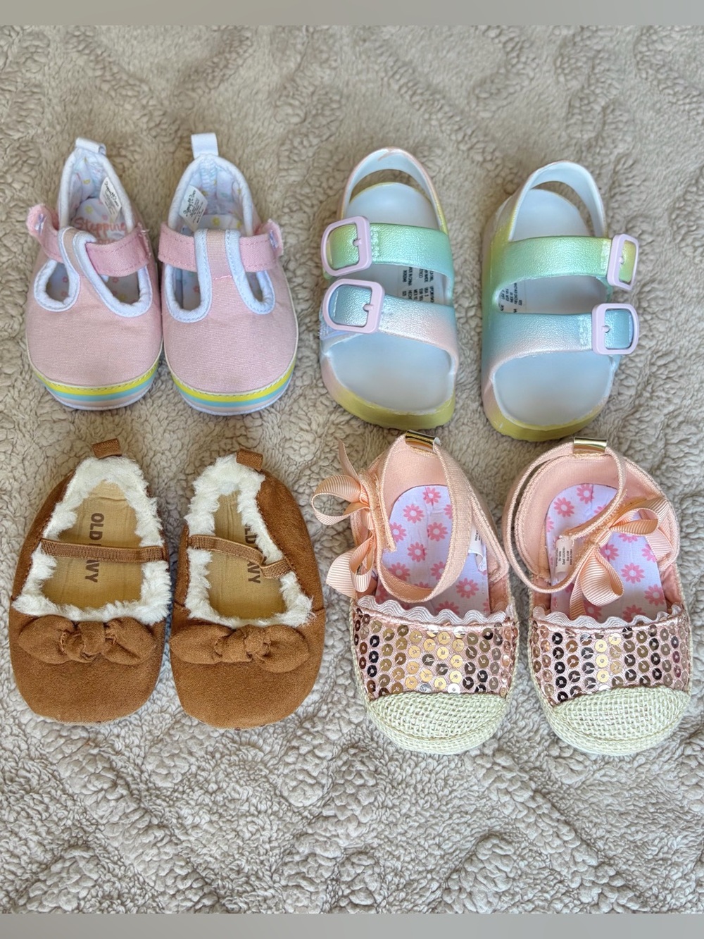 Baby Girl Shoe Bundle - Ombré Sandals Moccasins Soft Crib Shoes W/ Bow & Strap